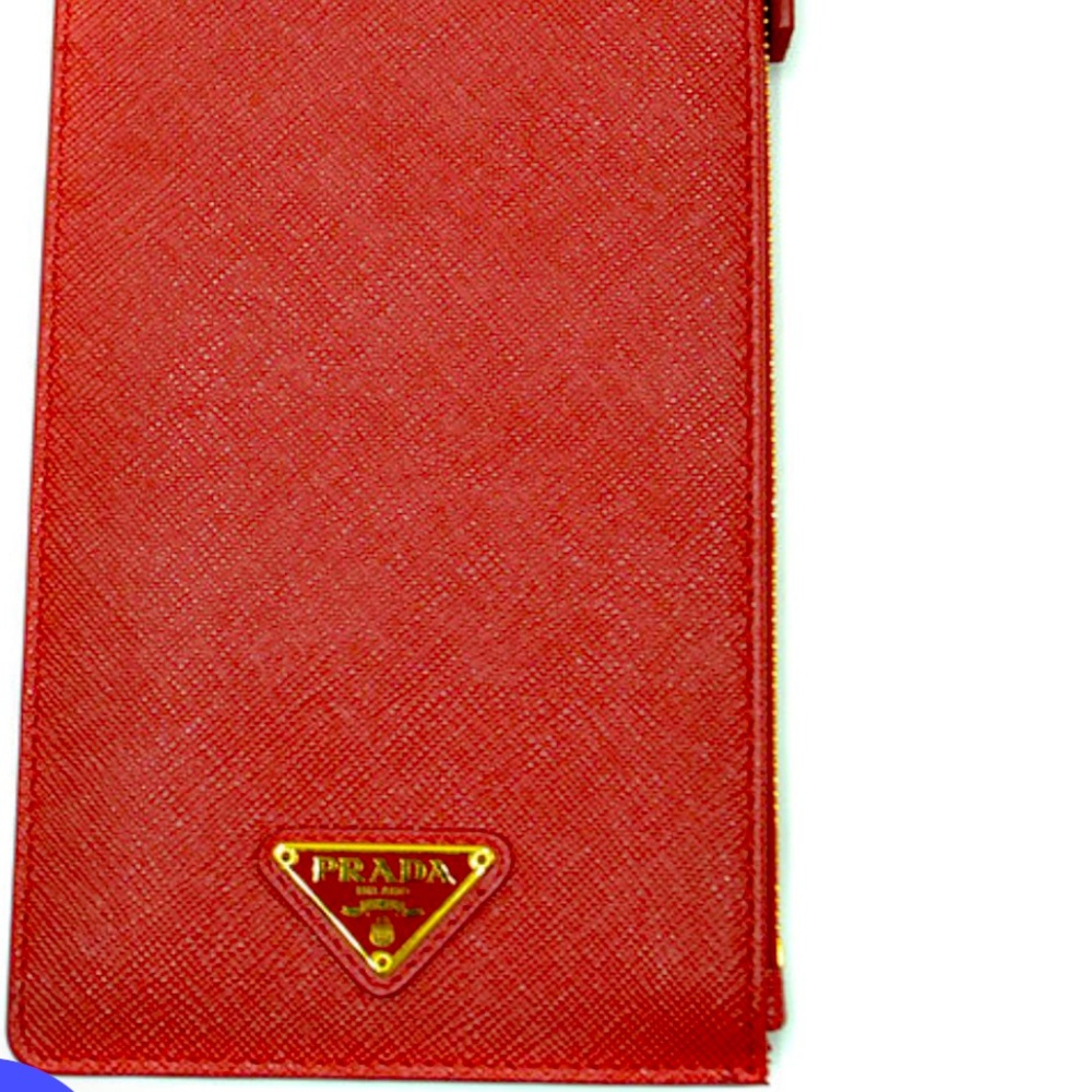 SKU: EPT10769-544
Wallet Prada
 $447.00